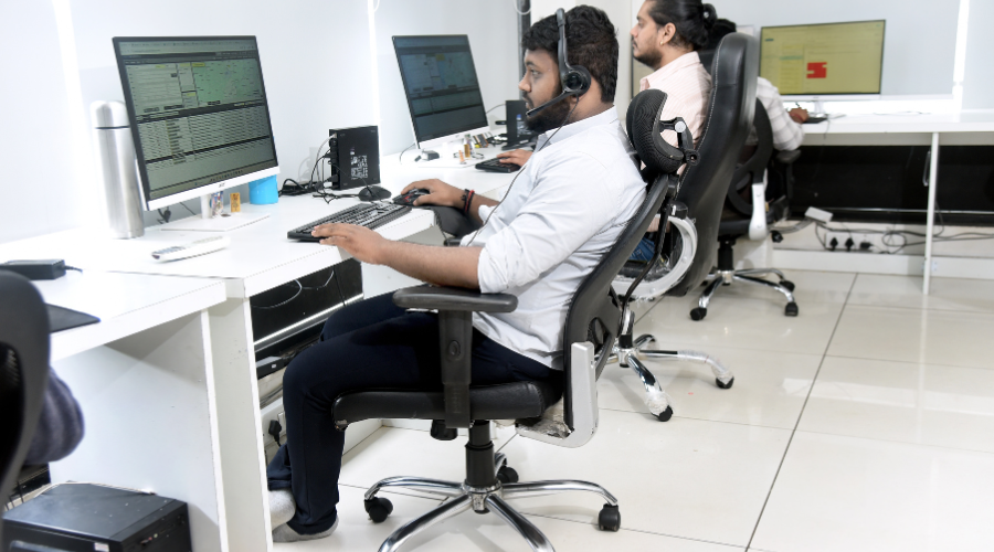 Dedicated Team/ Operators